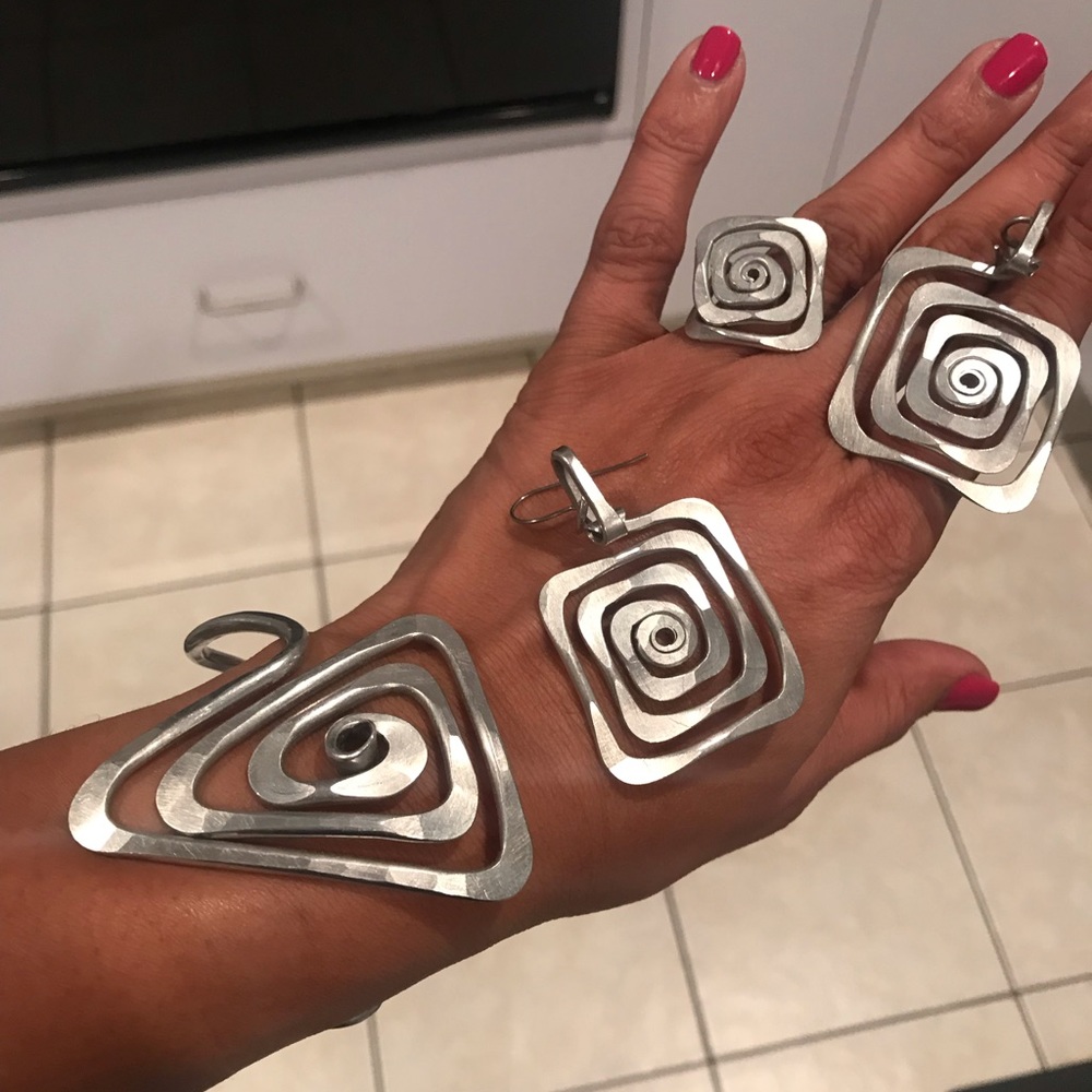 Aluminum jewelry - bracelet, ring & earrings